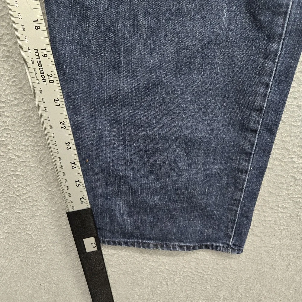 Levis *please carefully